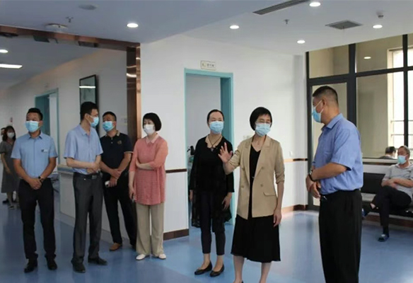 武漢市殘聯(lián)黨組書記、理事長李紅敬等領(lǐng)導(dǎo)到德誠實(shí)地考察調(diào)研