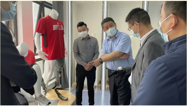 湖北省人力資源和社會保障廳領(lǐng)導(dǎo)到德誠實地考察調(diào)研